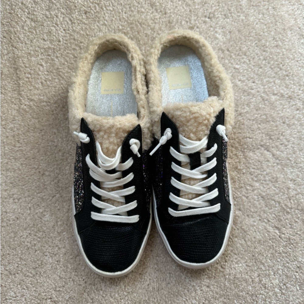 Dolce Vita Women’s Zeta Plush Slide Sneakers